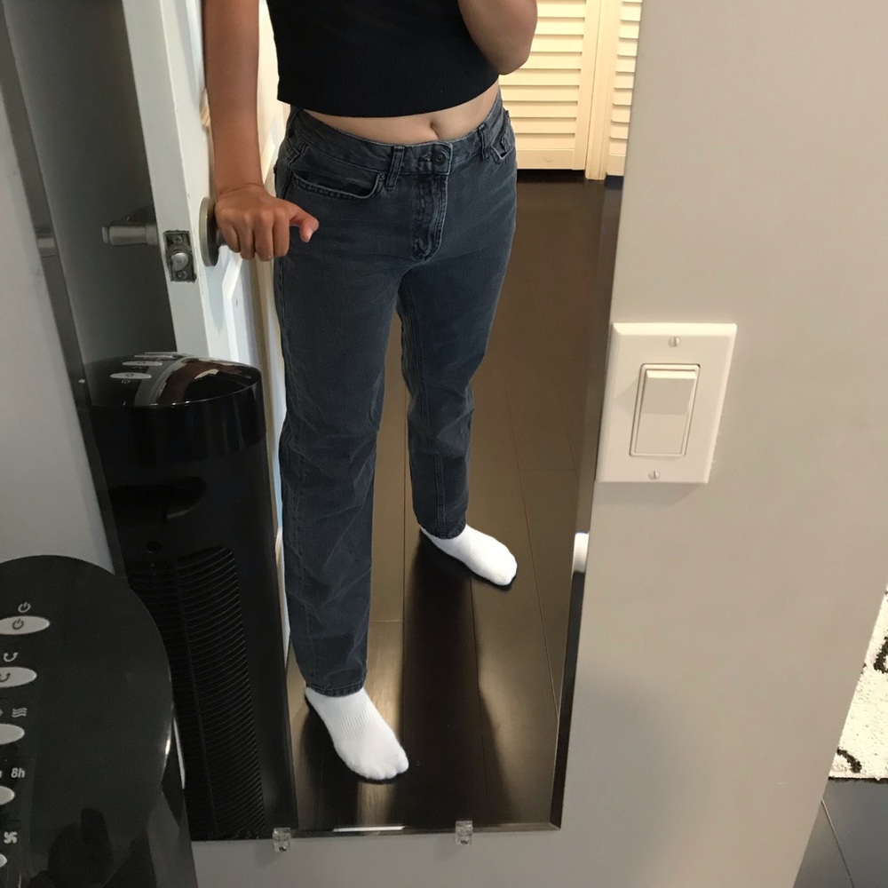 Urban Outfitters Mom Jeans